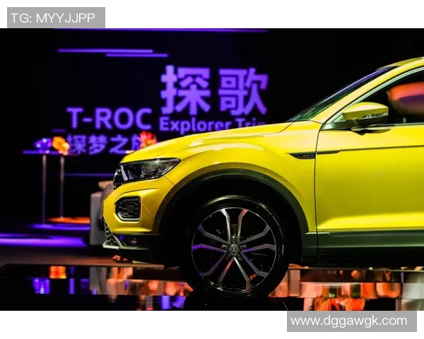 大众探戈广告携手足球明星展现激情与活力的完美结合